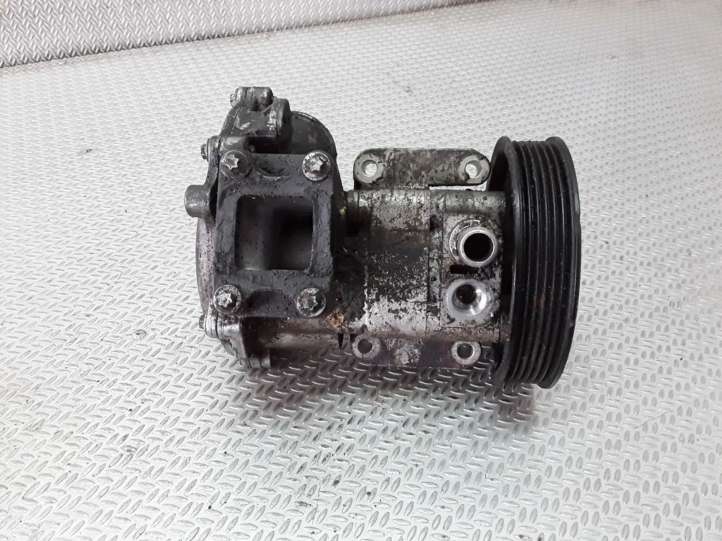 6756611 BMW 3 E46 Vairo stiprintuvo siurblys