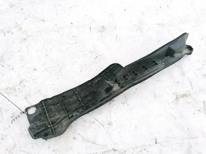 Toyota Corolla Verso AR10 (2004 - 2009) 538670F010 Прочие внешние детали — фото 1