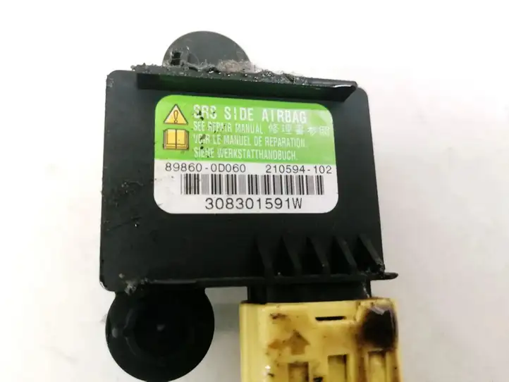 Toyota Yaris (2003 - 2005) 898600D060 Датчик удара SRS — фото 3