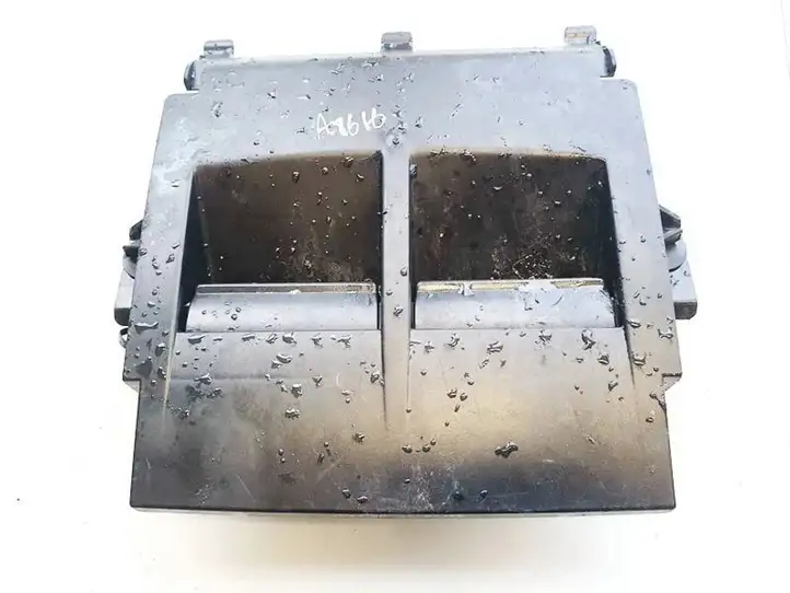 Volvo S80 (2009 - 2013)  30727871 Другая деталь салона