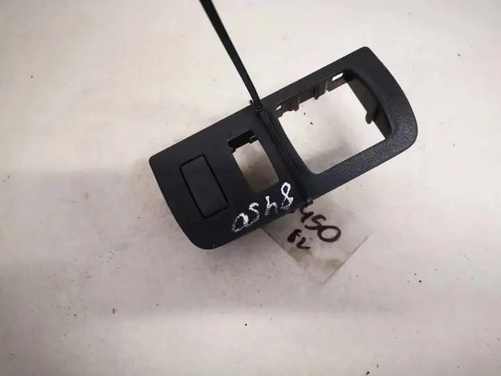 Renault Megane III (2009 - 2016)  648450007r Другая деталь салона