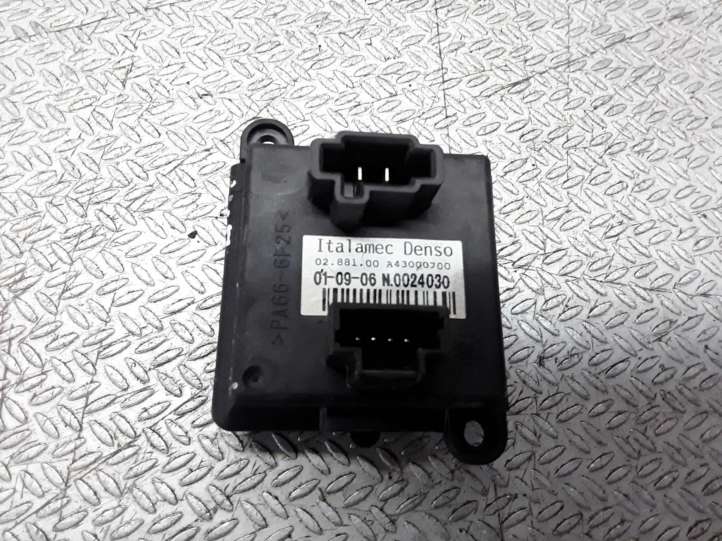 0288100 Citroen C4 Grand Picasso Pečiuko ventiliatoriaus reostatas (reustatas)