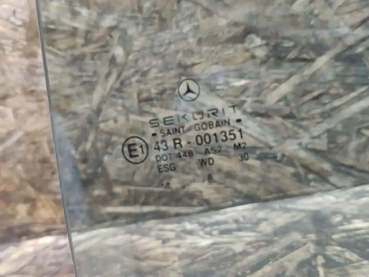 Mercedes-Benz A W168 (1997 - 2004) Стекло задней двери — фото 2