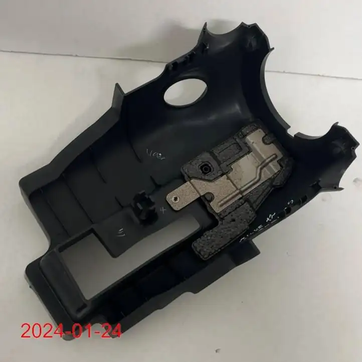 Nissan Juke I F15 (2010 - 2018) 48470-1KE0A Прочие детали салона — фото 3