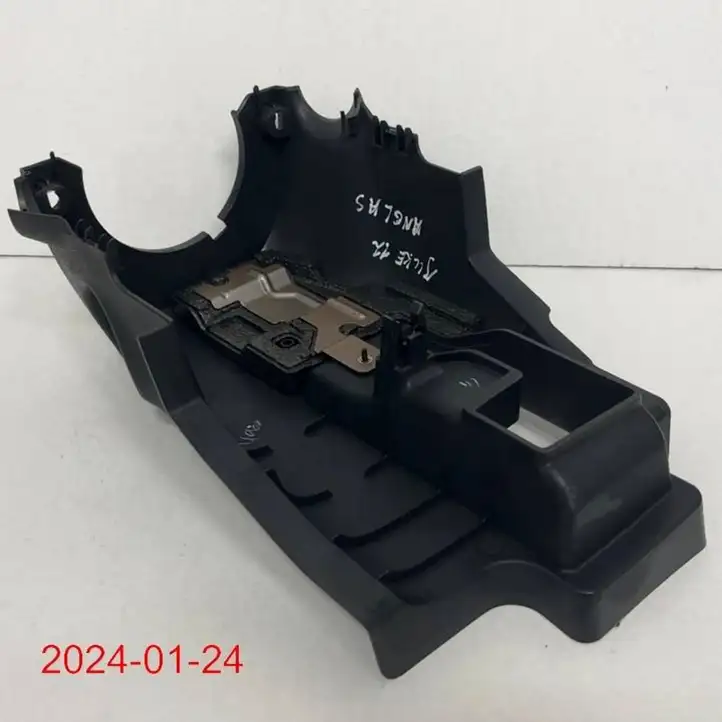 Nissan Juke I F15 (2010 - 2018) 48470-1KE0A Прочие детали салона — фото 4