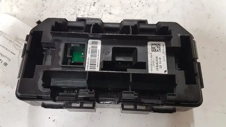 BMW 3 F30 F35 F31 (2012 - 2018) 933787901 Блок предохранителей — фото 4