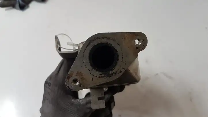 BMW 3 F30 F35 F31 (2012 - 2018) 781075106 Охладитель клапана EGR — фото 2