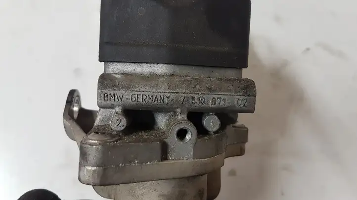 BMW 3 F30 F35 F31 (2012 - 2018) 781075106 Охладитель клапана EGR — фото 5