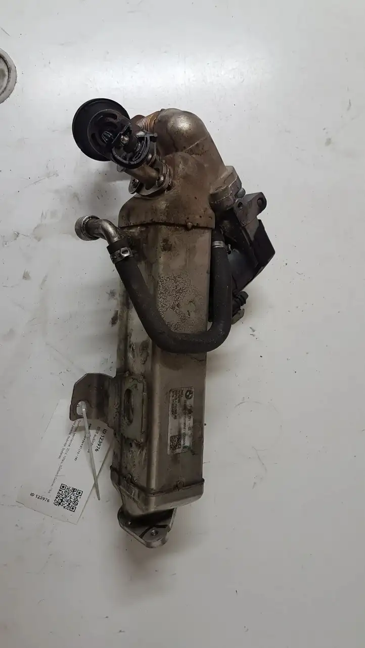 BMW 3 F30 F35 F31 (2012 - 2018) 781075106 Охладитель клапана EGR — фото 8