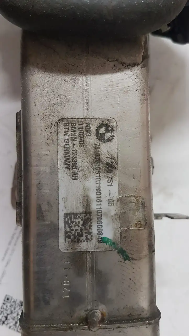 BMW 3 F30 F35 F31 (2012 - 2018) 781075106 Охладитель клапана EGR — фото 9