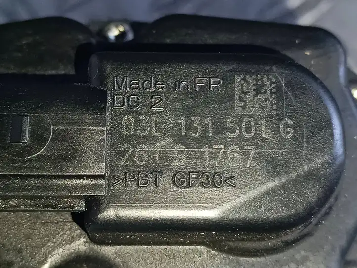 Volkswagen PASSAT B6 (2005 - 2010)  03L131501G Клапан EGR