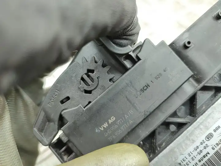 Skoda Octavia Mk4 (2019 - )  05L907309C Комплект зажигания