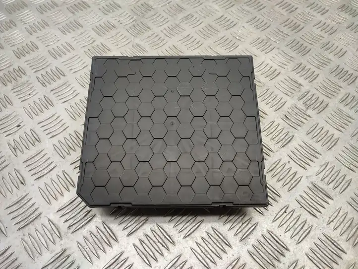 Skoda Octavia Mk4 (2019 - )  05L907309C Комплект зажигания