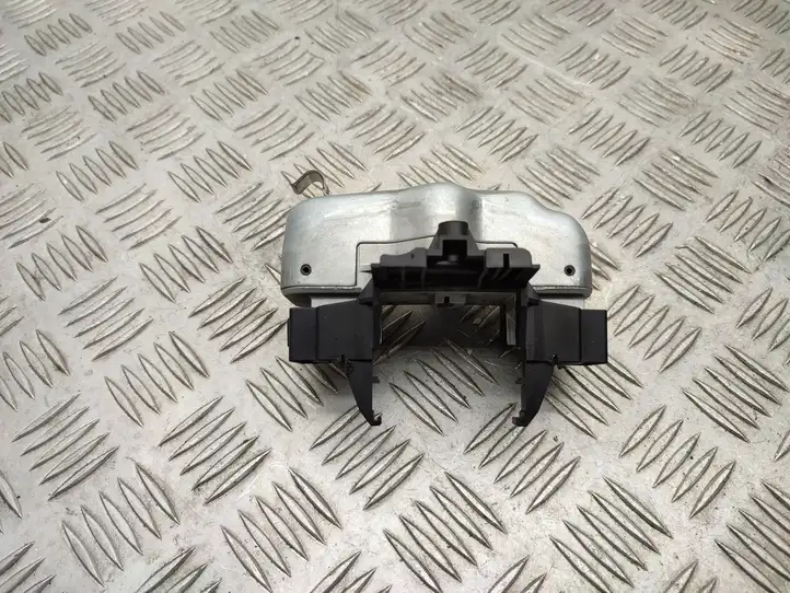 Skoda Octavia Mk4 (2019 - )  05L907309C Комплект зажигания