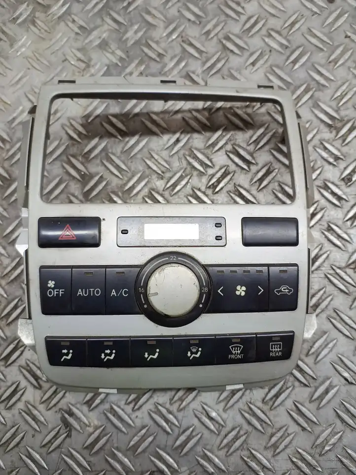Toyota Avensis T250 (2006 - 2009) 55900-42490 Магнитола / мультимедийная система — фото 1