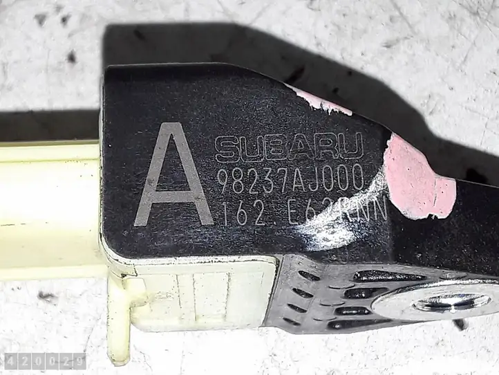 Subaru Forester SH (2008 - 2013) 98237aj000 Датчик аварийного отключения топлива — фото 4