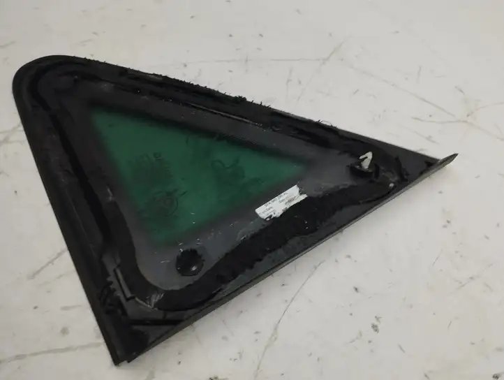 Seat Leon IV (2020 - )  5FA845299AL Заднее боковое стекло кузова