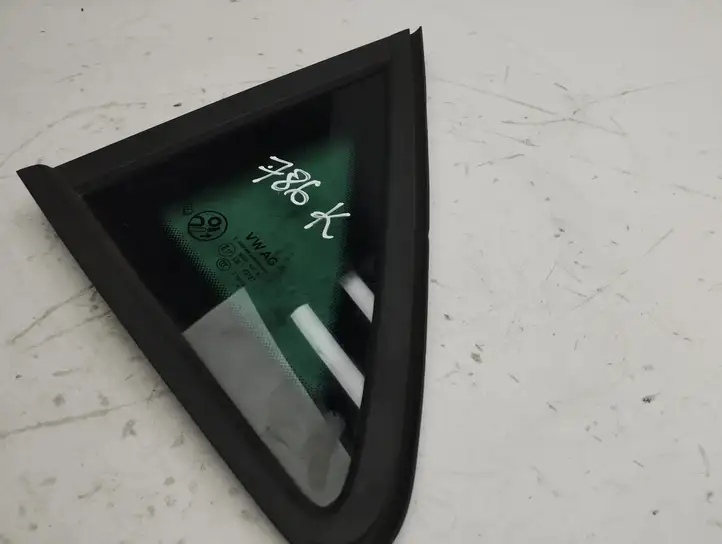 Seat Leon IV (2020 - )  5FA845299AL Заднее боковое стекло кузова