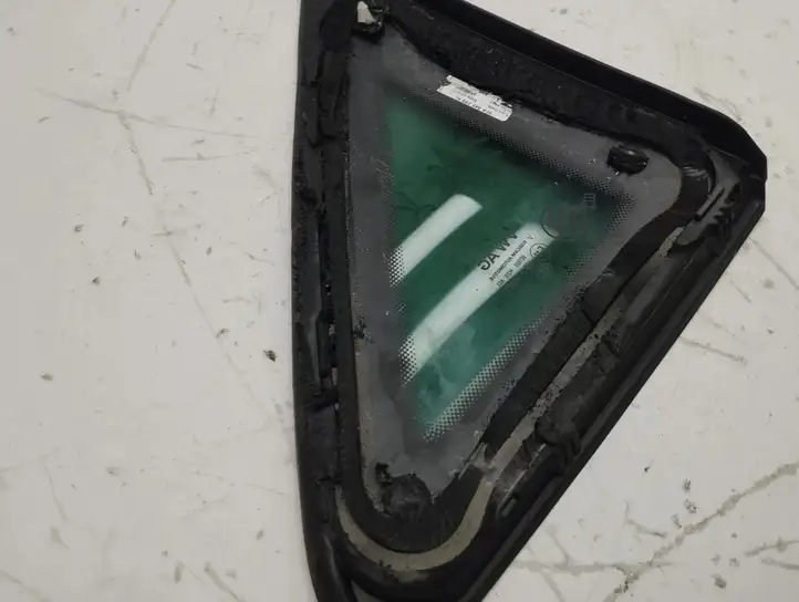 Seat Leon IV (2020 - )  5FA845299AL Заднее боковое стекло кузова