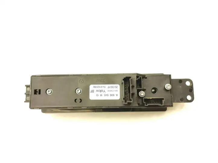 Mercedes-Benz Sprinter W906 (2006 - 2018) A9065451913 Блок кнопок стеклоподъемников — фото 2