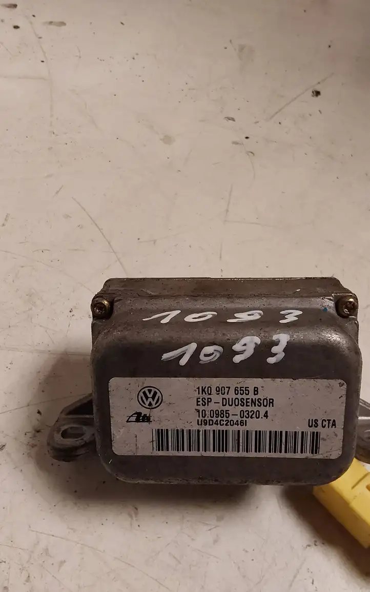 Volkswagen Touran I (2003 - 2010)  1K0907655B Датчик ESP (системы стабильности) (датчик курсовой устойчивости))
