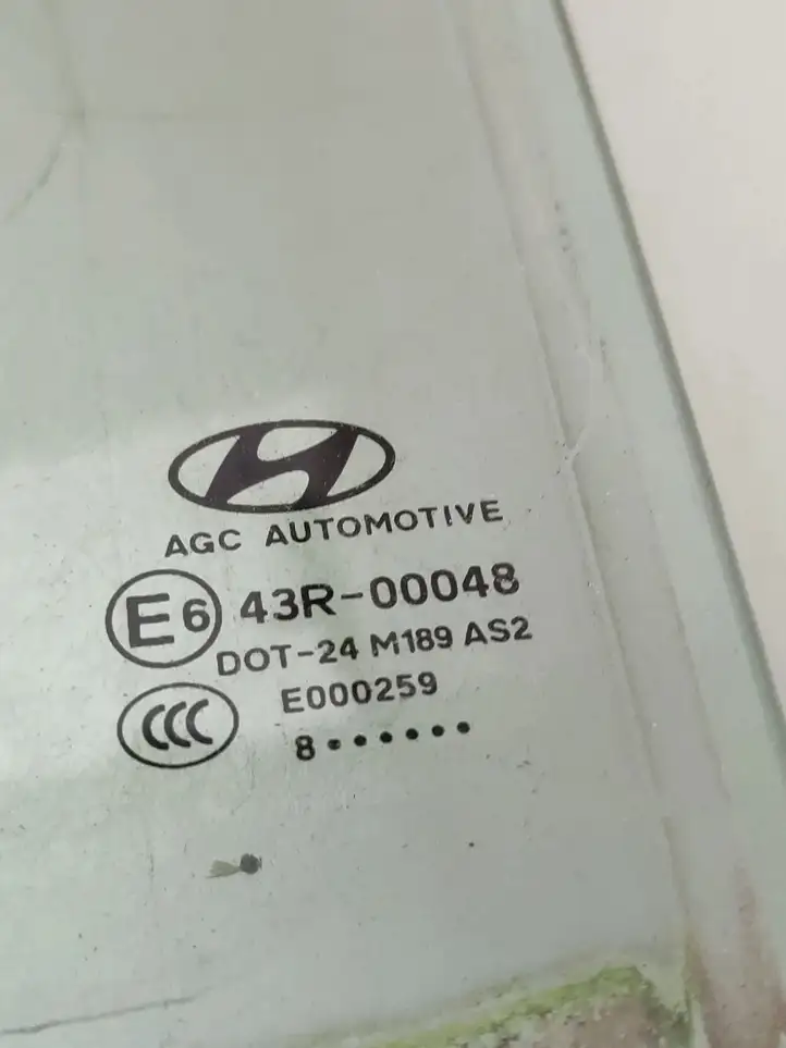 Hyundai Tucson TL (2015 - ) AS2 Стекло задней двери — фото 2