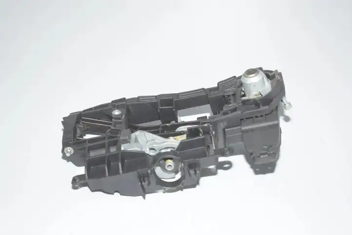 BMW 5 F10 F11 (2009 - 2016)   Комплект зажигания