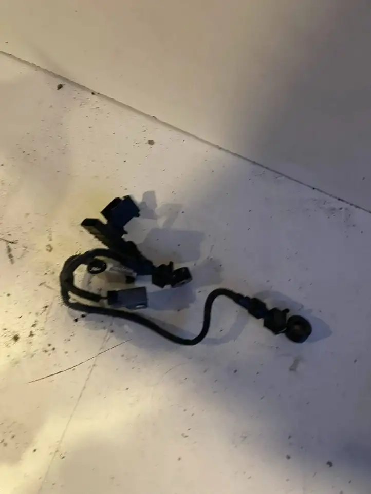 Jeep Cherokee (2013 - 2017) 68832L Проводка задней двери — фото 2