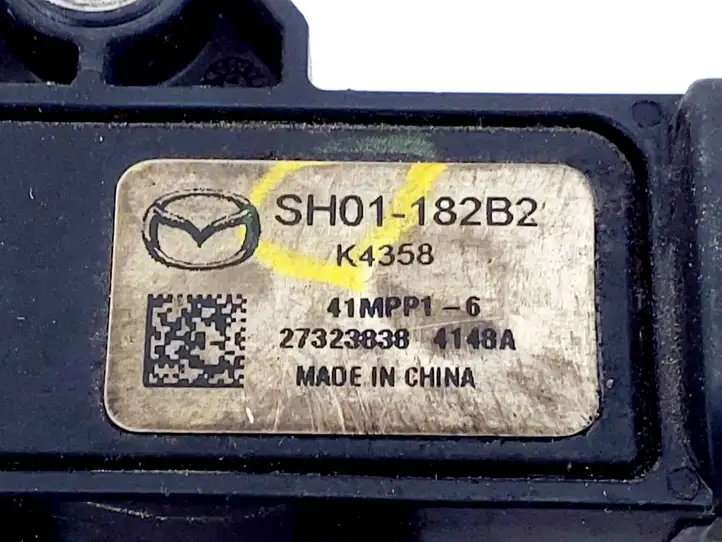Mazda 6 (2015 - 2018) SH01182B2 Датчик давления выхлопных газов — фото 2