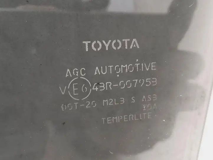 Toyota RAV 4 (XA40) (2012 - 2018) As3 Стекло задней двери — фото 2