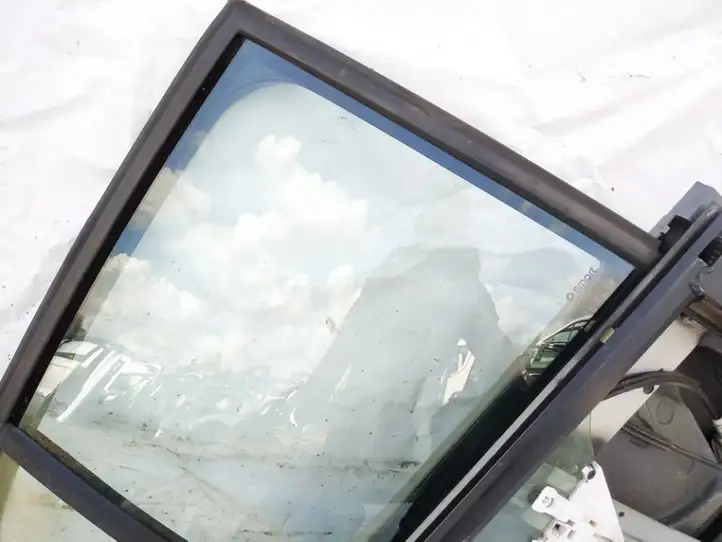 Smart ForTwo (2000 - 2007)   Основное стекло задних дверей