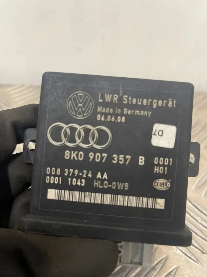 Audi A4 S4 B8 8K (2007 - 2011) 8K0907357B Блок управления светом — фото 4