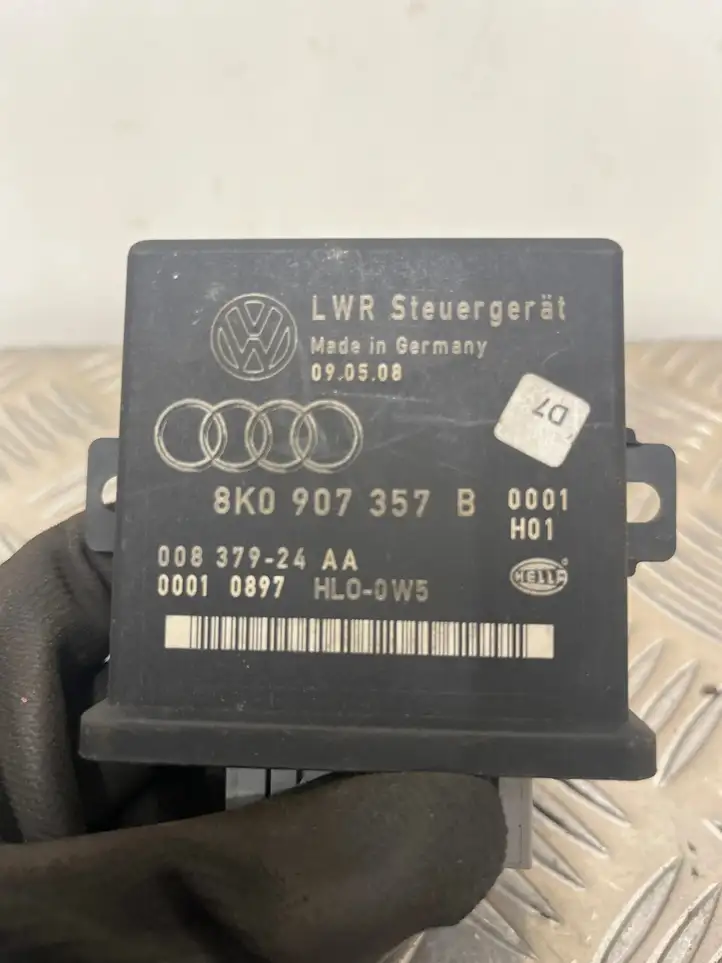 Audi A4 S4 B8 8K (2007 - 2011) 8K0907357B Блок управления светом — фото 4