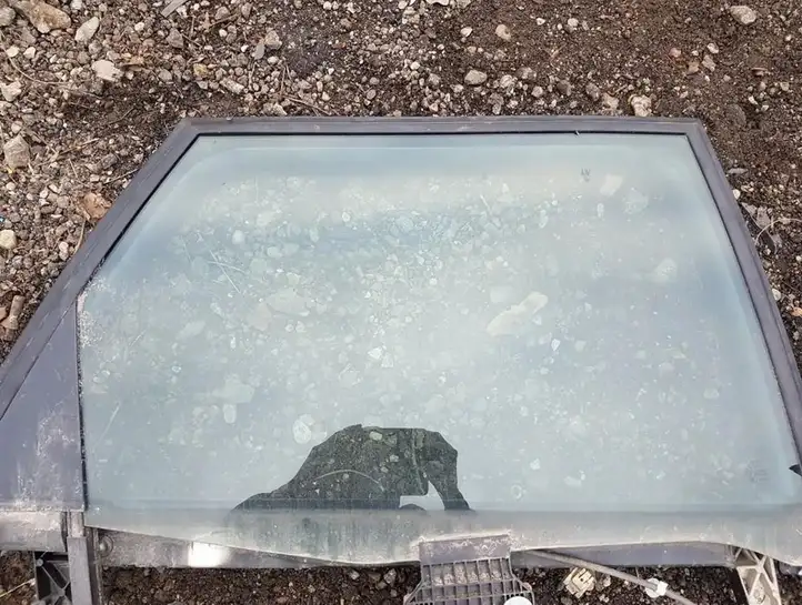 Audi A4 S4 B6 8E 8H (2000 - 2006) Стекло задней двери — фото 1