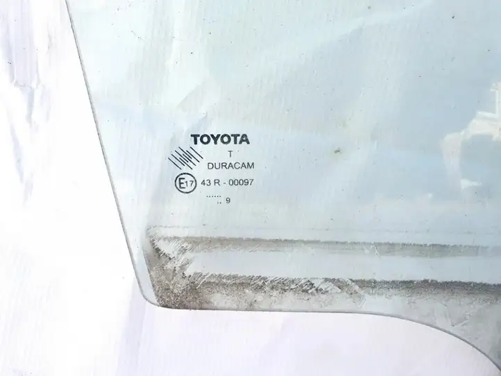 Toyota Verso (2009 - 2012) Стекло задней двери — фото 2