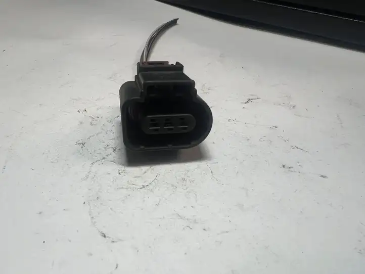Audi A4 S4 B8 8K (2007 - 2011) 8K0973703G Прочая электропроводка — фото 2