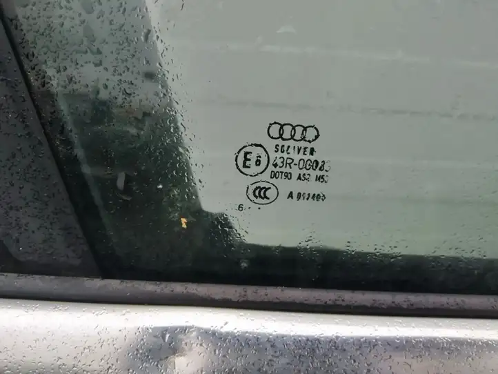 Audi A6 S6 C6 4F (2004 - 2008) Стекло передней двери — фото 2