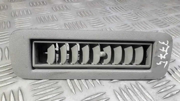 Toyota Avensis Verso (1995 - 2001) 6298544010 Прочие детали салона — фото 1