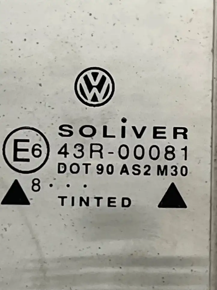 Volkswagen PASSAT B5 (1997 - 2000) 43R00081 Стекло задней двери — фото 2