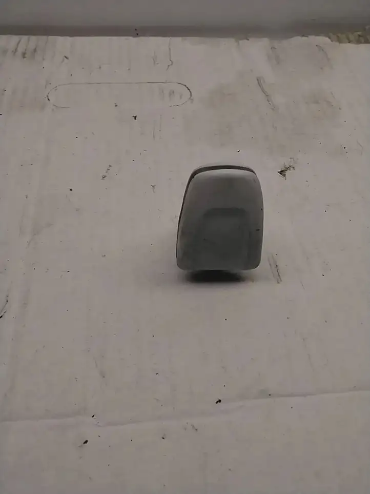 Peugeot 208 (2015 - 2019) 9678775977 Прочие детали салона — фото 2