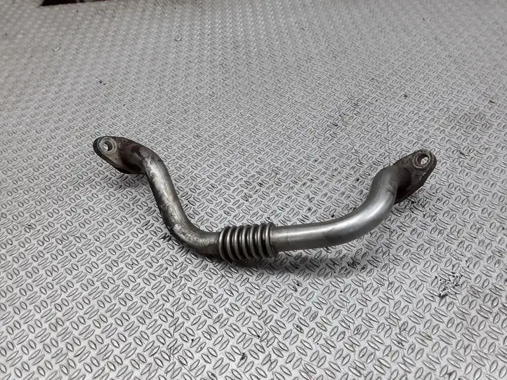 Mazda 626 (1999 - 2002)   EGR трубка (трубки)/ шланг (шланги)