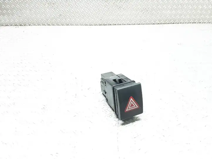 Volkswagen Polo (2005 - 2009) 6Q0953235A Включатель аварийных фонарей — фото 1