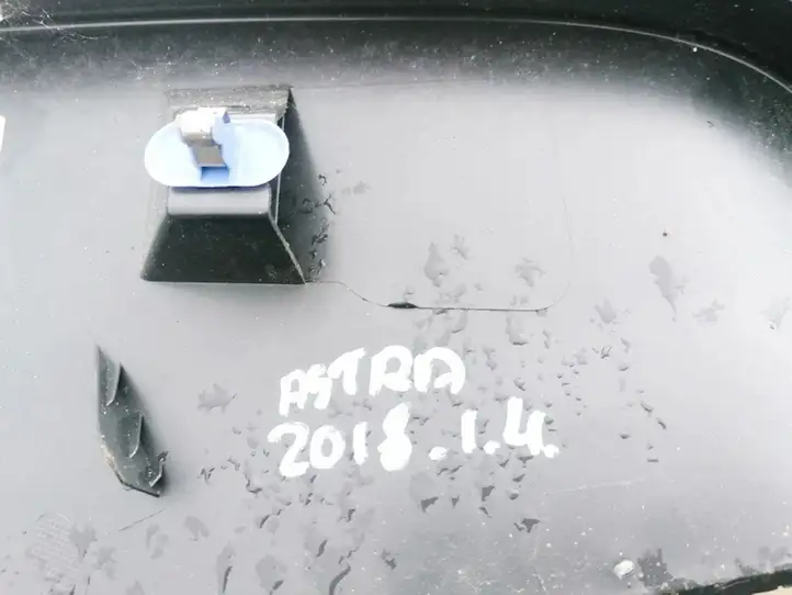 Opel Astra K (2015 - 2020) 39079442 Прочие детали салона — фото 3