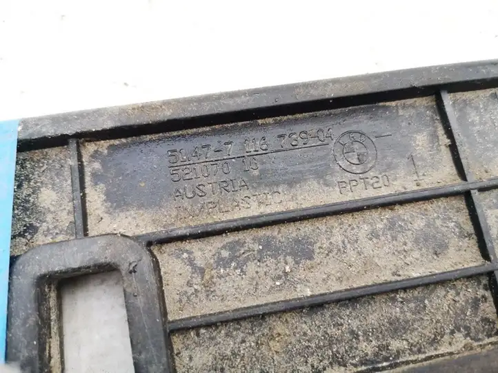 BMW 5 E60 E61 (2004 - 2010)  5147711673904 Другая внешняя деталь