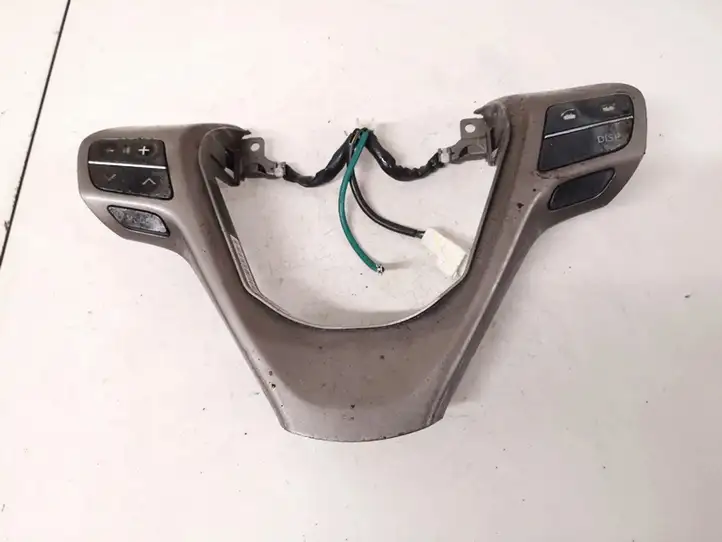 Toyota Avensis T270 (2009 - 2012) 4510005720 Кнопки на рулевом колесе — фото 1