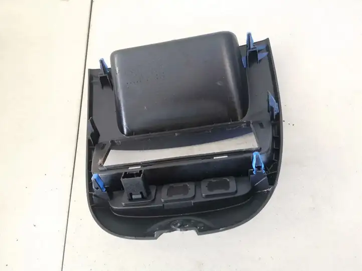 Toyota Aygo (2005 - 2008)  554050h010 Другая деталь салона