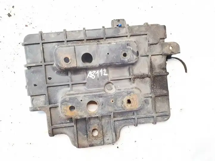 Hyundai Getz (2005 - 2011) 371501c00 Ящик аккумулятора — фото 2