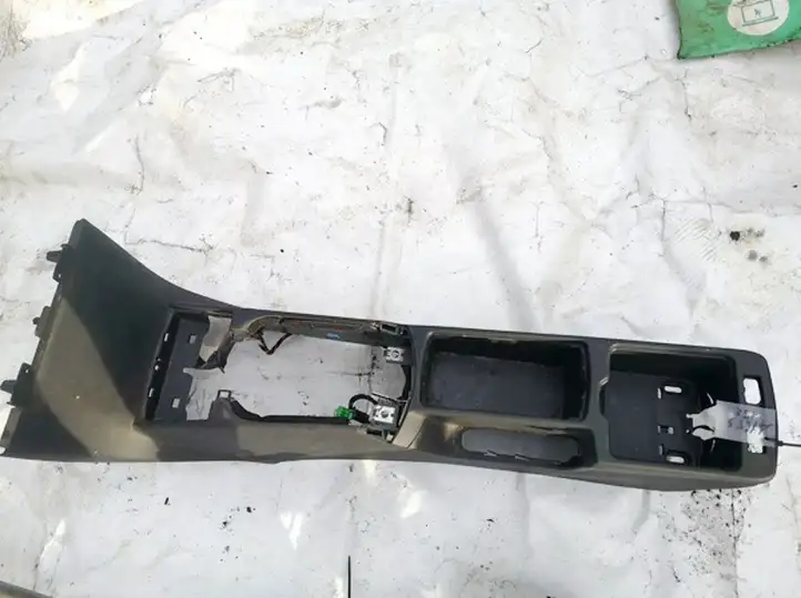 Volvo V50 (2004 - 2008)  30755349 Другая деталь салона