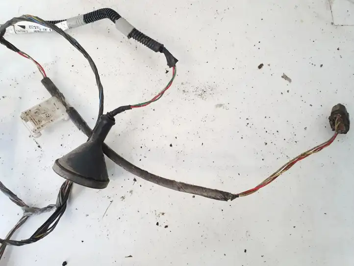 Toyota Corolla Verso AR10 (2004 - 2009) 82163 Прочая электропроводка — фото 2