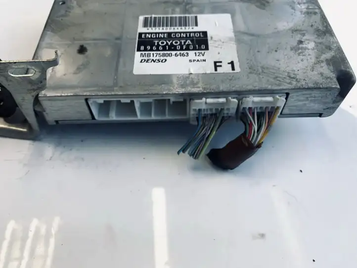 Toyota Corolla Verso AR10 (2004 - 2009)  896610f010 Блок управления двигателя